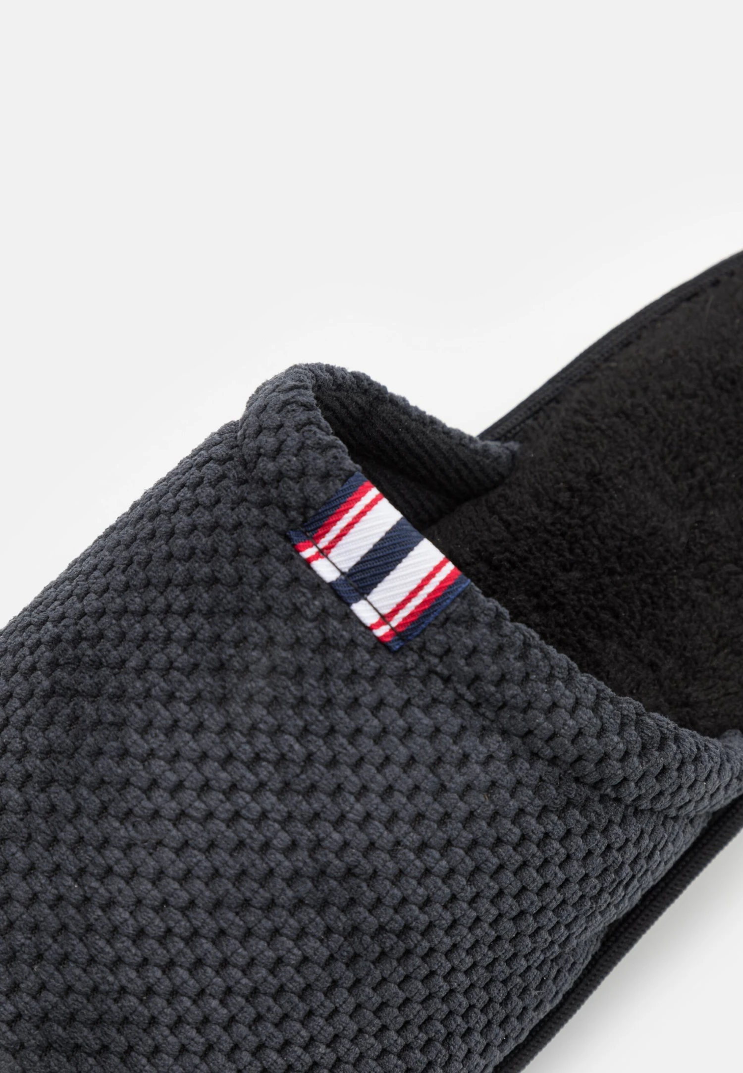 Pier One Kapcie - Black 5 Pier One Kapcie - Black - obrazek 5