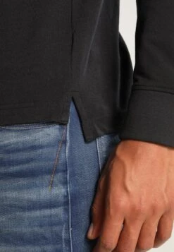 Pier One Koszulka Polo - Black 10 Pier One Koszulka Polo - Black -Pier One 0d0592e641d3460994f59f6126a864ae