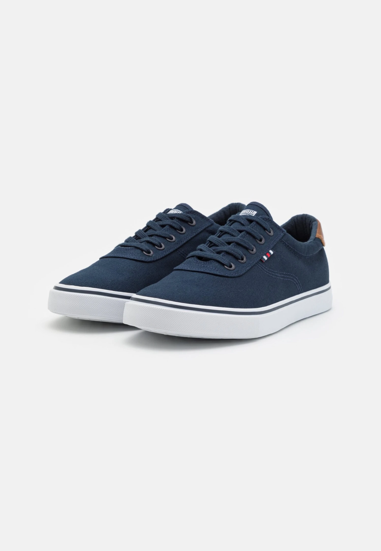 Pier One UNISEX - Sneakersy Niskie - Dark Blue 2 Pier One UNISEX - Sneakersy Niskie - Dark Blue - obrazek 2