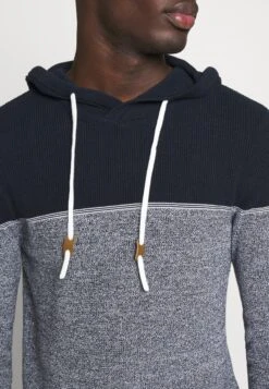 Pier One Bluza Z Kapturem - Dark Blue 10 Pier One Bluza Z Kapturem - Dark Blue -Pier One 1ba6a075ae1845a7af3ab36850a66d7e