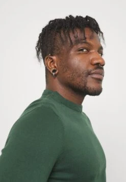 Pier One Sweter - Dark Green 15 Pier One Sweter - Dark Green -Pier One 21e417311742424cba0e8559e5f65d36