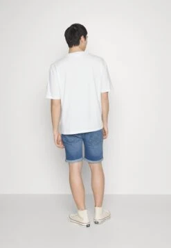 Pier One Szorty Jeansowe - Blue Denim -Pier One 318517f1c7444bf1bb8820ee2446ff17