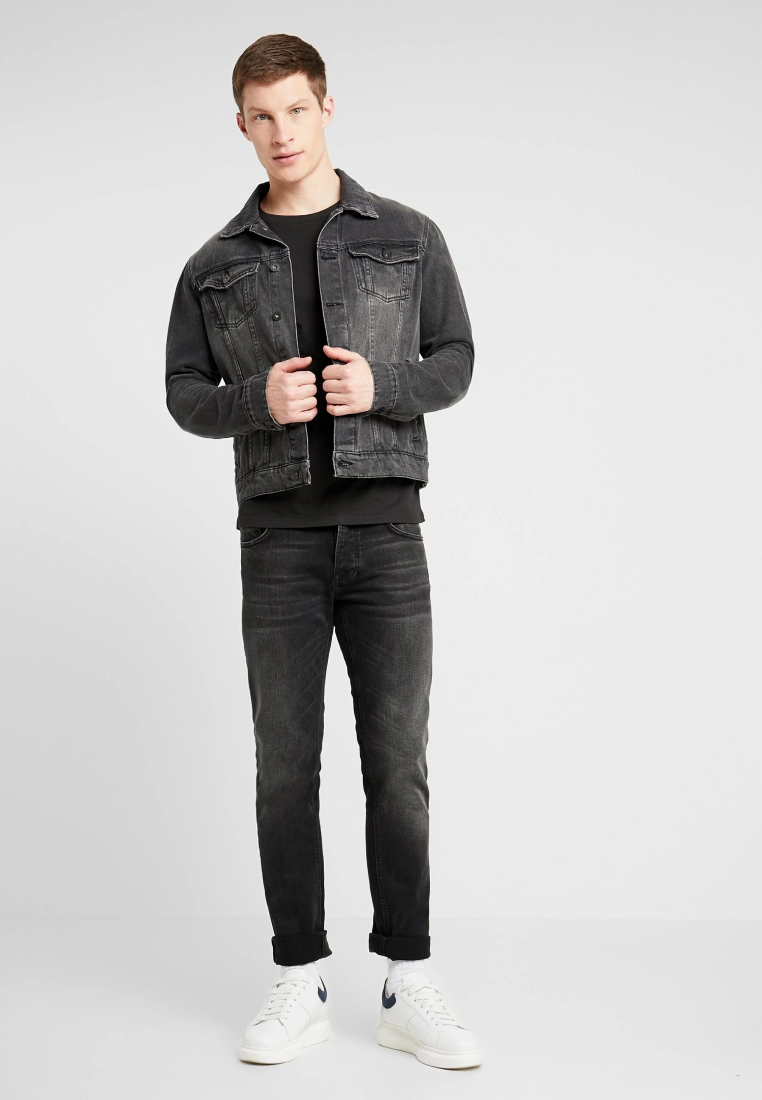 Pier One Bluzka Z Długim Rękawem - Black 2 Pier One Bluzka Z Długim Rękawem - Black - obrazek 2