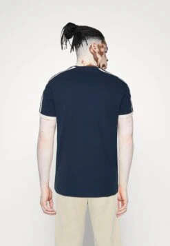 Pier One T-shirt Z Nadrukiem - Dark Blue -Pier One 3a9a1ea13c6e4c38835579a40ff03403