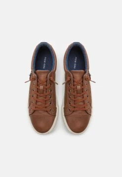 Pier One UNISEX - Sneakersy Niskie - Cognac 9 Pier One UNISEX - Sneakersy Niskie - Cognac -Pier One 3d1f3808291849ed8f04a77a9118f1ad