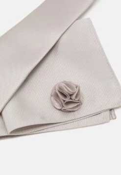 Pier One SET - Inne Akcesoria - Silver 7 Pier One SET - Inne Akcesoria - Silver -Pier One 452e98d41bb04aa69987b4e354cb6b93