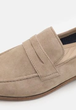 Pier One LEATHER - Półbuty Wsuwane - Beige 9 Pier One LEATHER - Półbuty Wsuwane - Beige -Pier One 52d211ef3a154ec88c15f789062f84e4