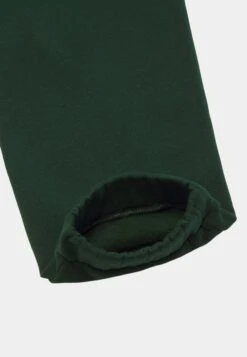Pier One Spodnie Treningowe - Dark Green -Pier One 55c6441e60c34e9ba2cb6fd70ded05dd