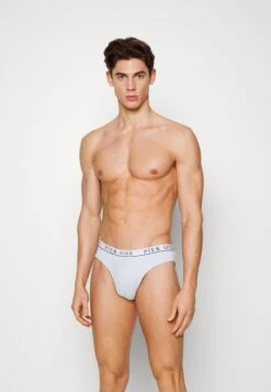 Pier One 3 PACK - Panty - Red/light Blue/black 8 Pier One 3 PACK - Panty - Red/light Blue/black -Pier One 573a025b22754f9e9b87775f42b51afe