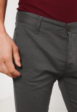 Pier One Chinosy - Dark Grey 9 Pier One Chinosy - Dark Grey -Pier One 57afc5e7d2fb4fccb50811bdf725c68c