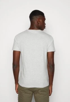 Pier One UNISEX 5 Pack - T-shirt Basic - Black /dark Blue/dark Green -Pier One 60b09e26f77f493d9bfaf26534a8018b