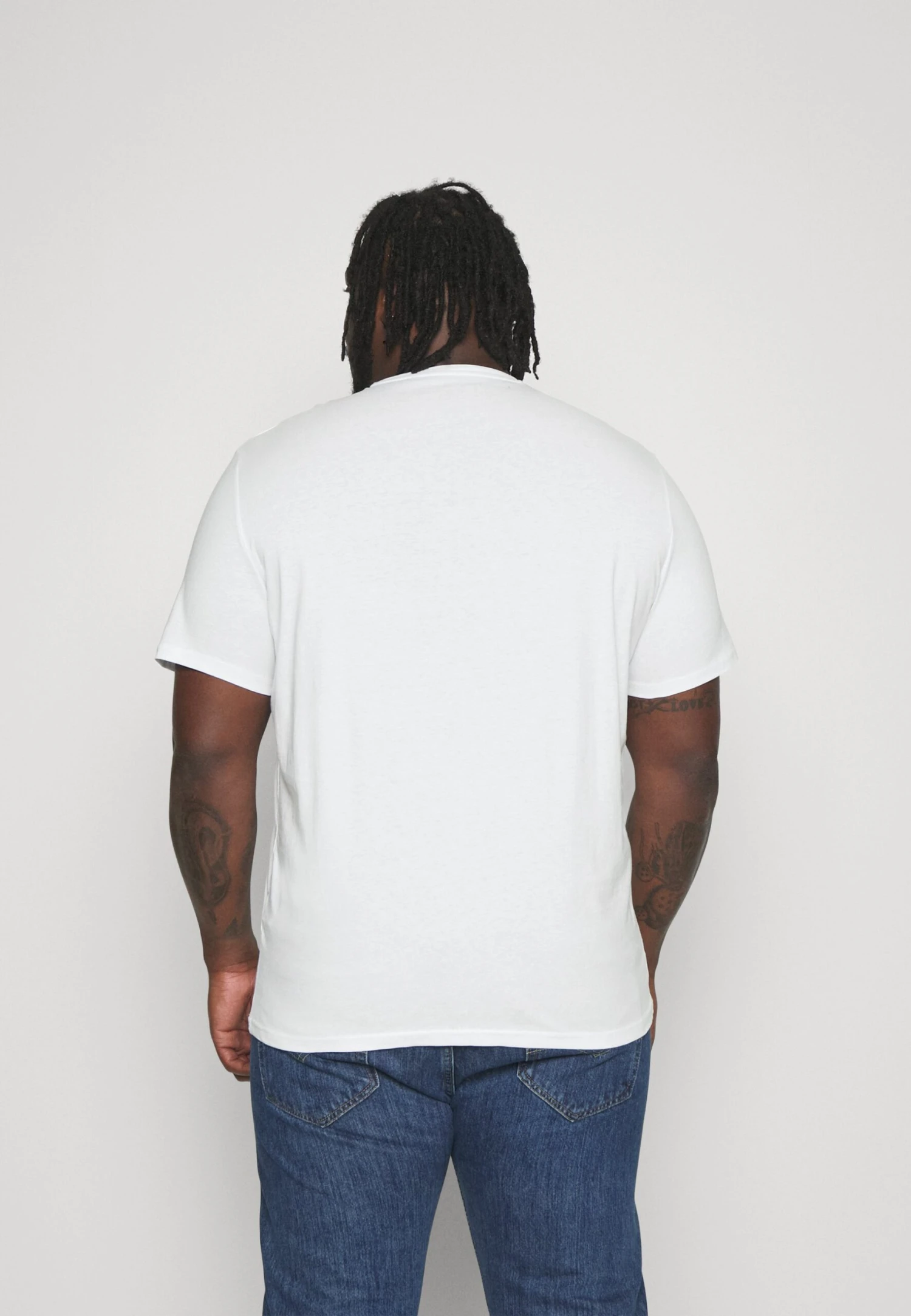 Pier One 2 PACK - T-shirt Basic - Dark Blue/white 4 Pier One 2 PACK - T-shirt Basic - Dark Blue/white - obrazek 4