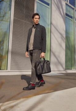 Pier One LEATHER - Eleganckie Buty - Black 10 Pier One LEATHER - Eleganckie Buty - Black -Pier One 6c614df4222a4f3185b9d5cc4267bfb8