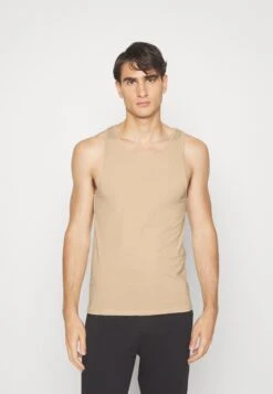 Pier One 3PCK SKIN TONE RIB VEST - Podkoszulki - Beige