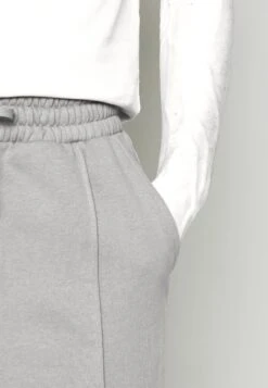 Pier One Spodnie Treningowe - Light Blue -Pier One 81c88767e69f4a5a9ec8f80a4d632172