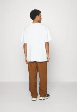 Pier One DRAWCORD TROUSERS LINEN BLEND - Spodnie Materiałowe - Brown 7 Pier One DRAWCORD TROUSERS LINEN BLEND - Spodnie Materiałowe - Brown -Pier One 828cec4d9e584eb9afacf9a8def29092