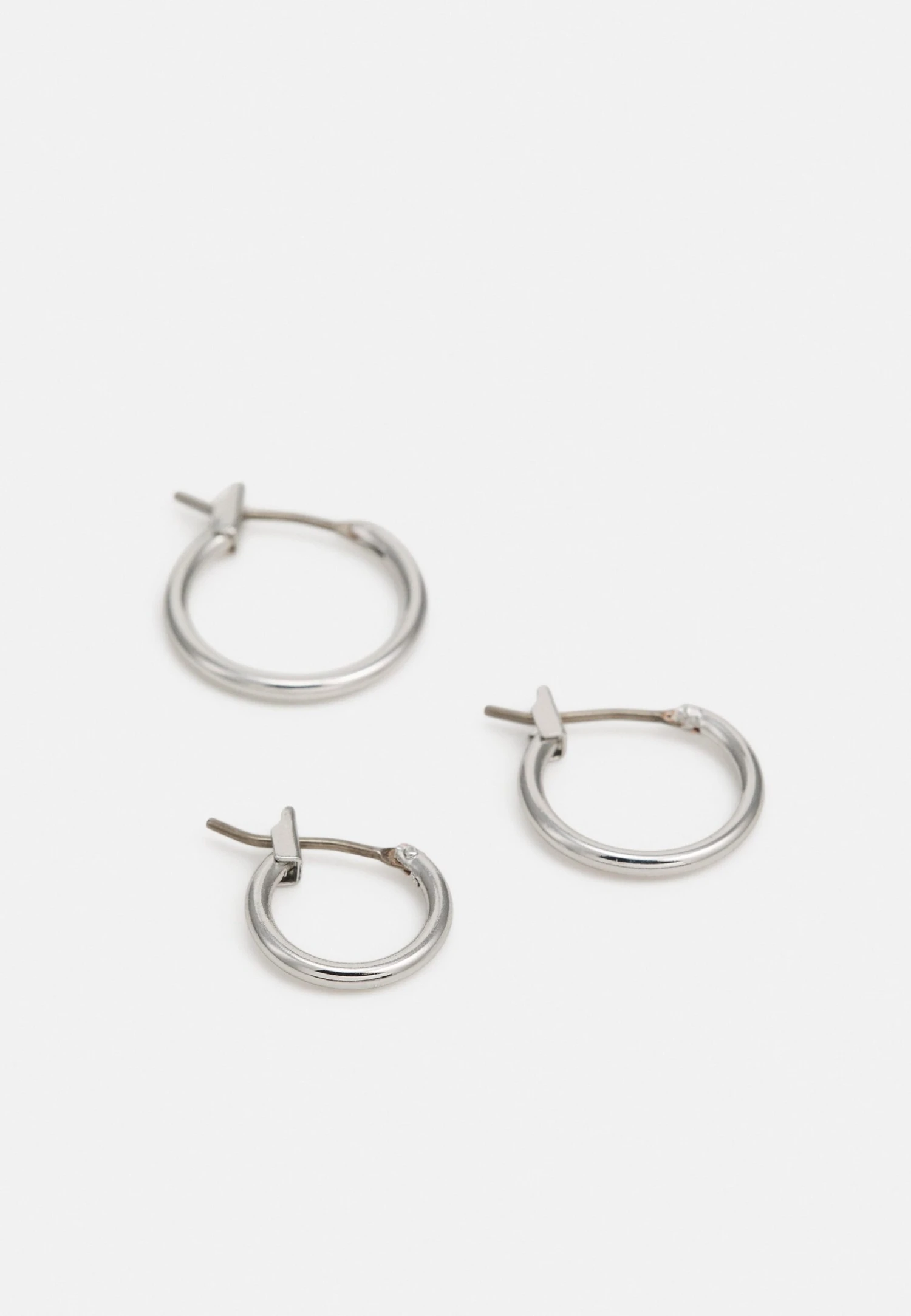 Pier One 6 PACK - Naszyjnik - Silver-coloured 2 Pier One 6 PACK - Naszyjnik - Silver-coloured - obrazek 2