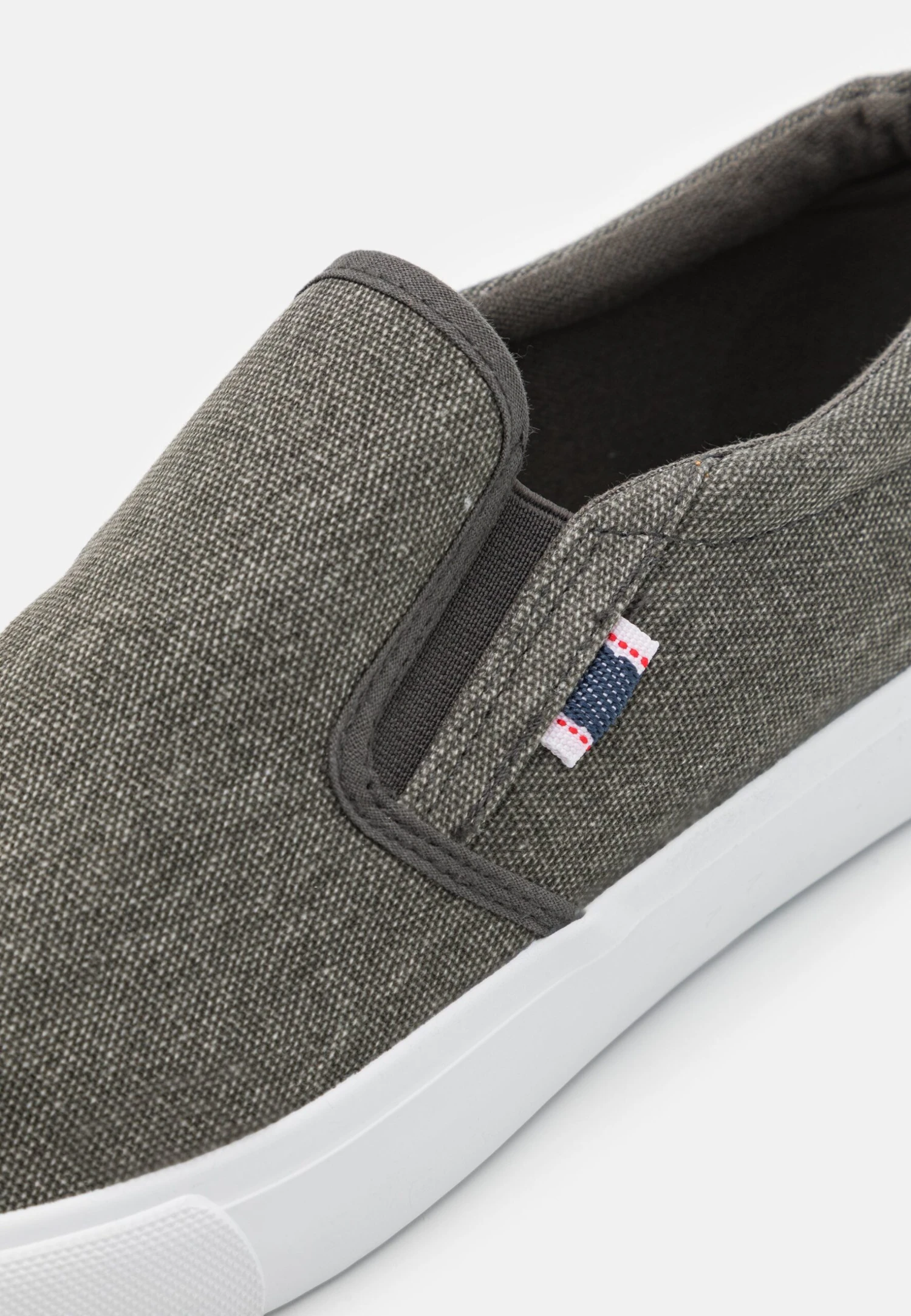 Pier One UNISEX - Sneakersy Niskie - Grey 6 Pier One UNISEX - Sneakersy Niskie - Grey - obrazek 6