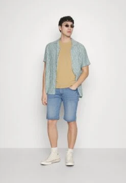 Pier One Szorty Jeansowe - Light Blue Denim