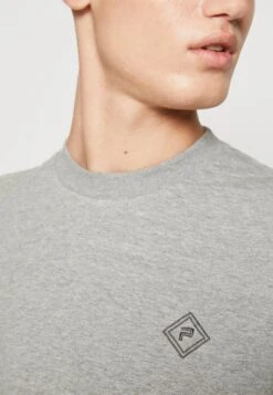 Pier One Bluza - Grey 11 Pier One Bluza - Grey -Pier One 8e4928b8f2f04a1f9baea4929b8fba15