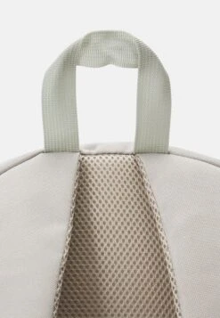 Pier One UNISEX - Plecak - Beige -Pier One 8e8f9a8b9f4446cc82b08f9c5a9d8ae9