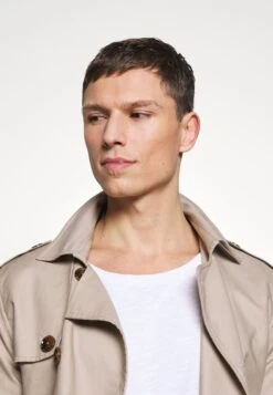 Pier One T-shirt Basic - Bright White 9 Pier One T-shirt Basic - Bright White -Pier One 92a9ff282f0e405a9265336738ed88f2