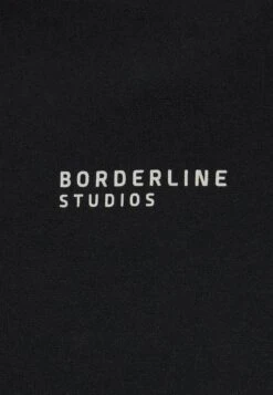 Pier One HOODIE CIRCLE BACK - Bluza - Black -Pier One 964ae849a83641d6a6cb1342f1016fd3