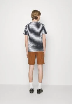 Pier One LINEN BLEND DRAWCORD SHORTS - Szorty - Brown 8 Pier One LINEN BLEND DRAWCORD SHORTS - Szorty - Brown -Pier One 9e7cc22f52104862bcbac266f2719127