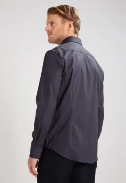 Pier One Koszula - Dark Grey 8 Pier One Koszula - Dark Grey -Pier One 9fad9facc9224179b76cc931138c380e