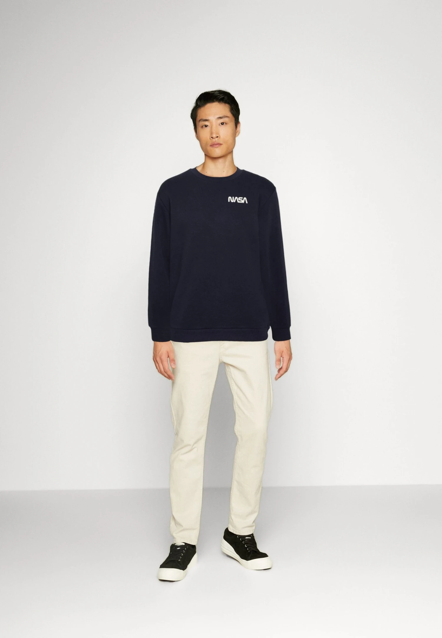 Pier One NASA - Bluza - Dark Blue 2 Pier One NASA - Bluza - Dark Blue - obrazek 2