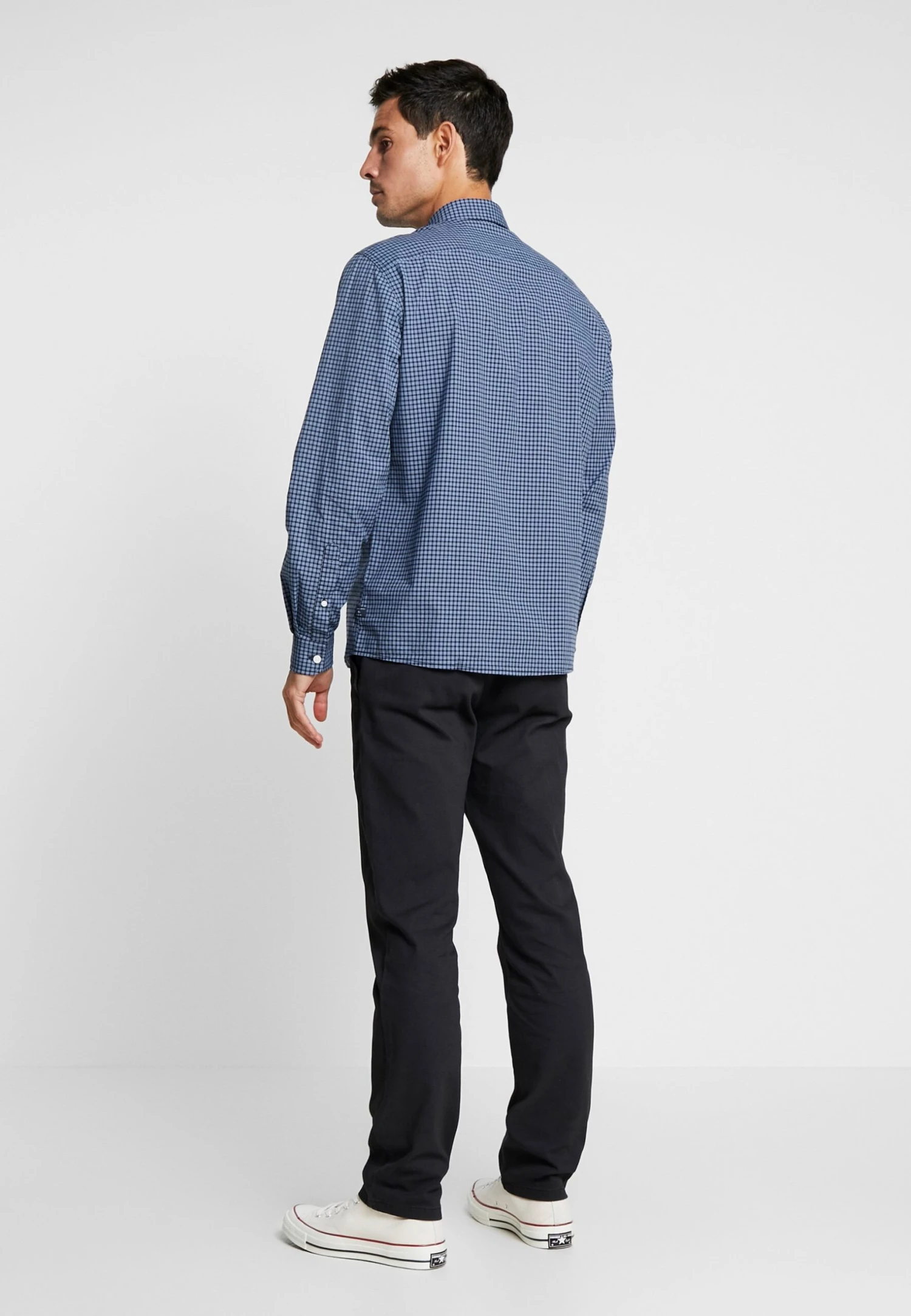 Pier One Chinosy - Black 3 Pier One Chinosy - Black - obrazek 3