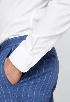 Pier One 2 PACK - Koszula Biznesowa - White -Pier One aac9d6ccd1dd4835ae790e1e3552ae2c