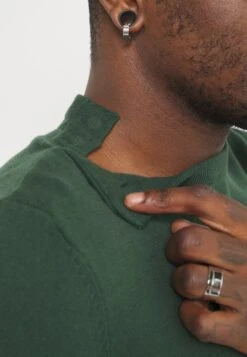 Pier One Sweter - Dark Green 17 Pier One Sweter - Dark Green -Pier One b20076c504da4dc2a6100f262c2a61e5