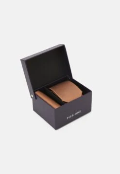 Pier One SET - Poszetka - Brown -Pier One babe3a8e1d9249caa1f087b31d93f505