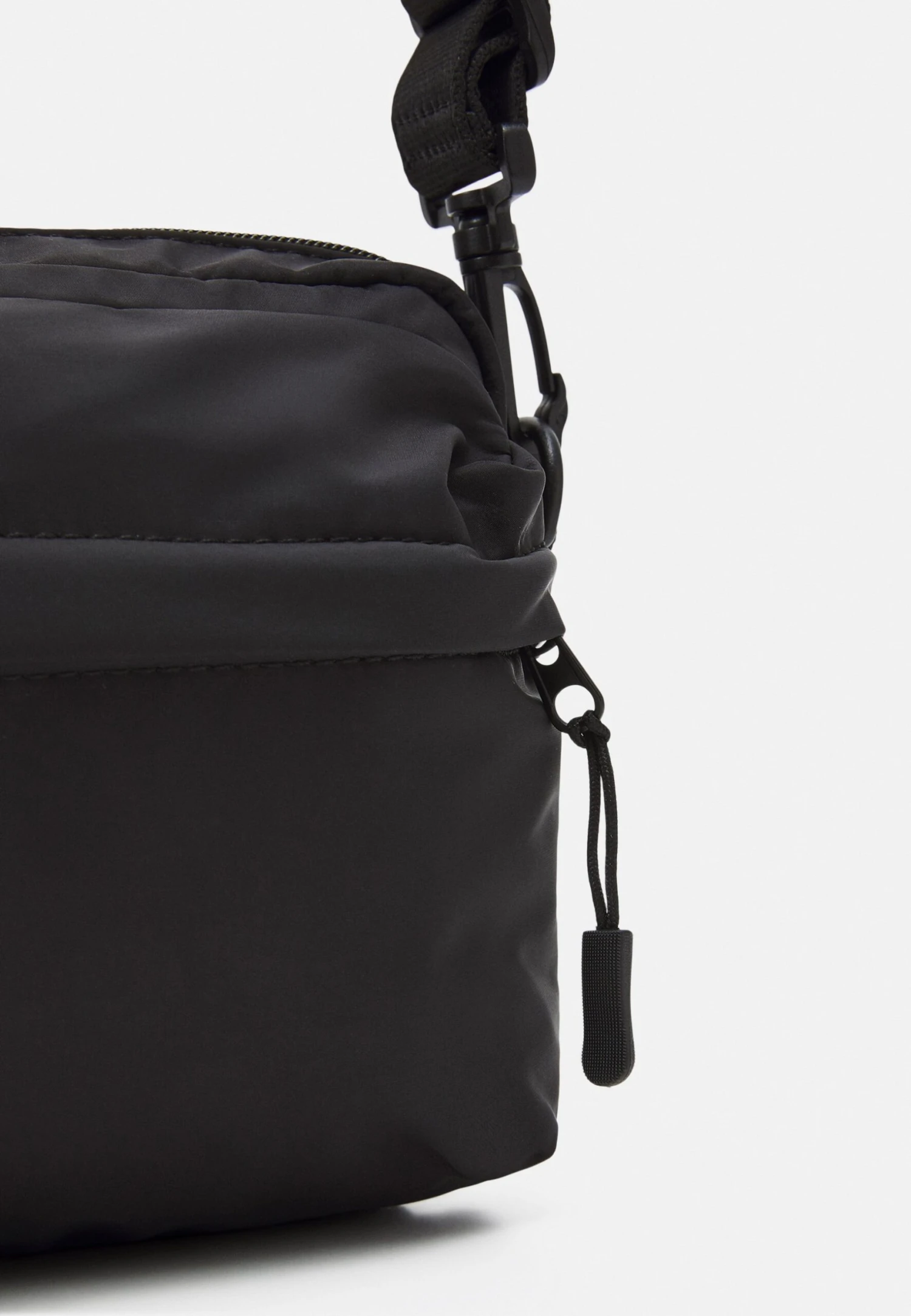 Pier One Torba Na Ramię - Black 3 Pier One Torba Na Ramię - Black - obrazek 3