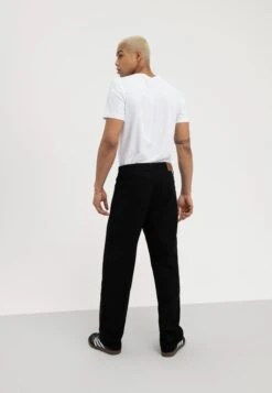 Pier One Jeansy Relaxed Fit - Black Denim 8 Pier One Jeansy Relaxed Fit - Black Denim -Pier One bf404b2702f147db8268635cd2118982