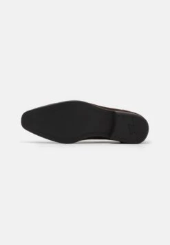 Pier One Półbuty Wsuwane - Brown -Pier One bf827cee95634217983d23fadc857426