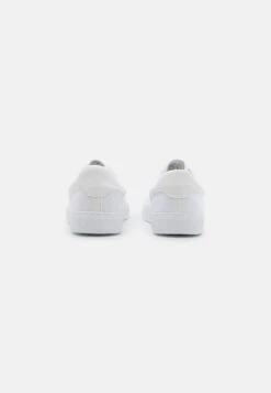 Pier One UNISEX - Sneakersy Niskie - White -Pier One c632636674464a6eb60e280b3c8b33f1