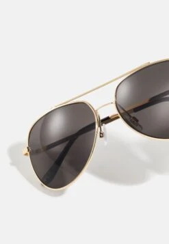 Pier One Okulary Przeciwsłoneczne - Black -Pier One c7ac72f2380d43a0a42e4b731ea07424