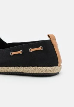 Pier One Espadryle - Black -Pier One d4b998ebadfd449796ca9dc4a9470a53