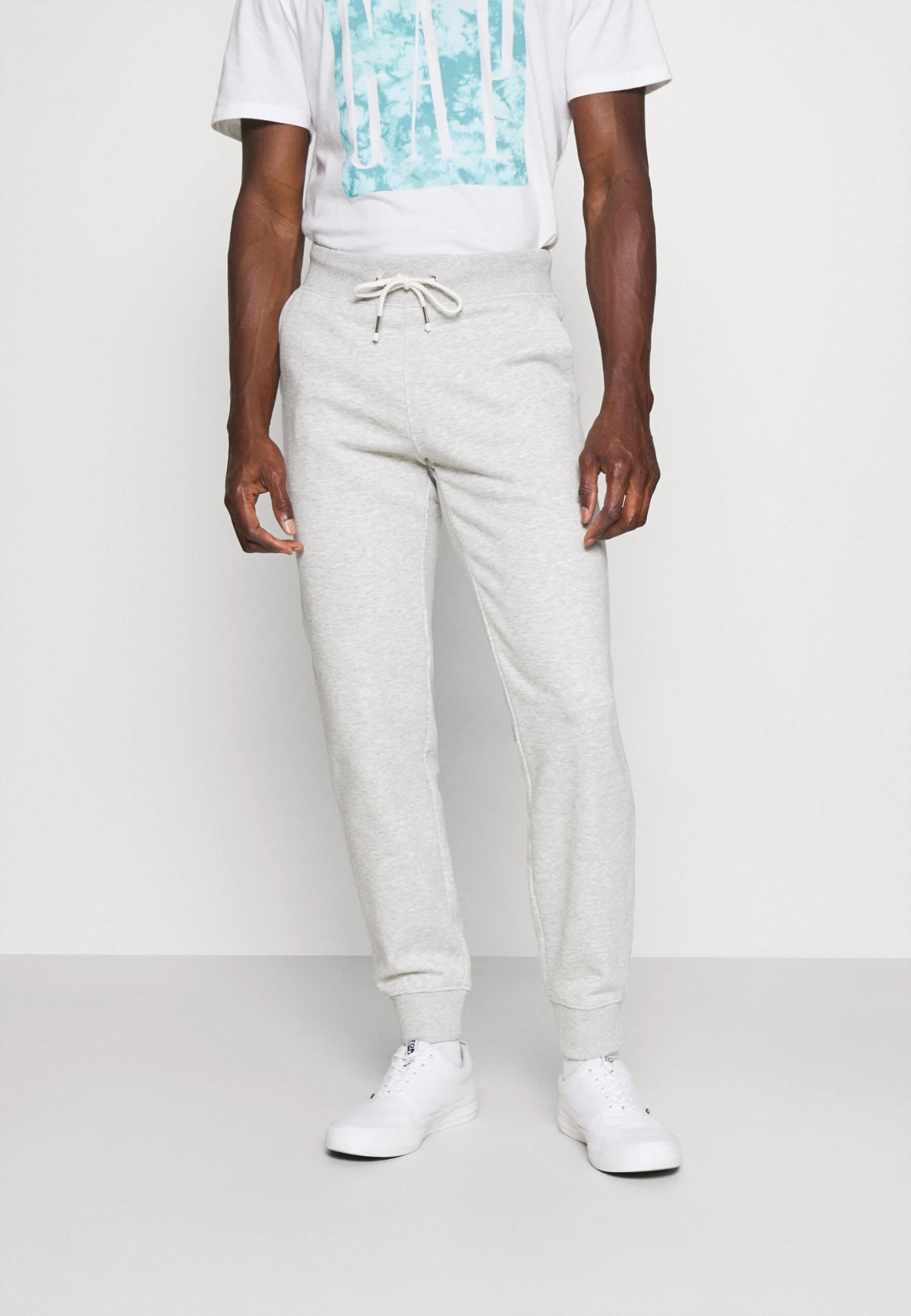 Pier One 3 PACK - Spodnie Treningowe - Mottled Light Grey/mottled Dark Blue/black 5 Pier One 3 PACK - Spodnie Treningowe - Mottled Light Grey/mottled Dark Blue/black - obrazek 5