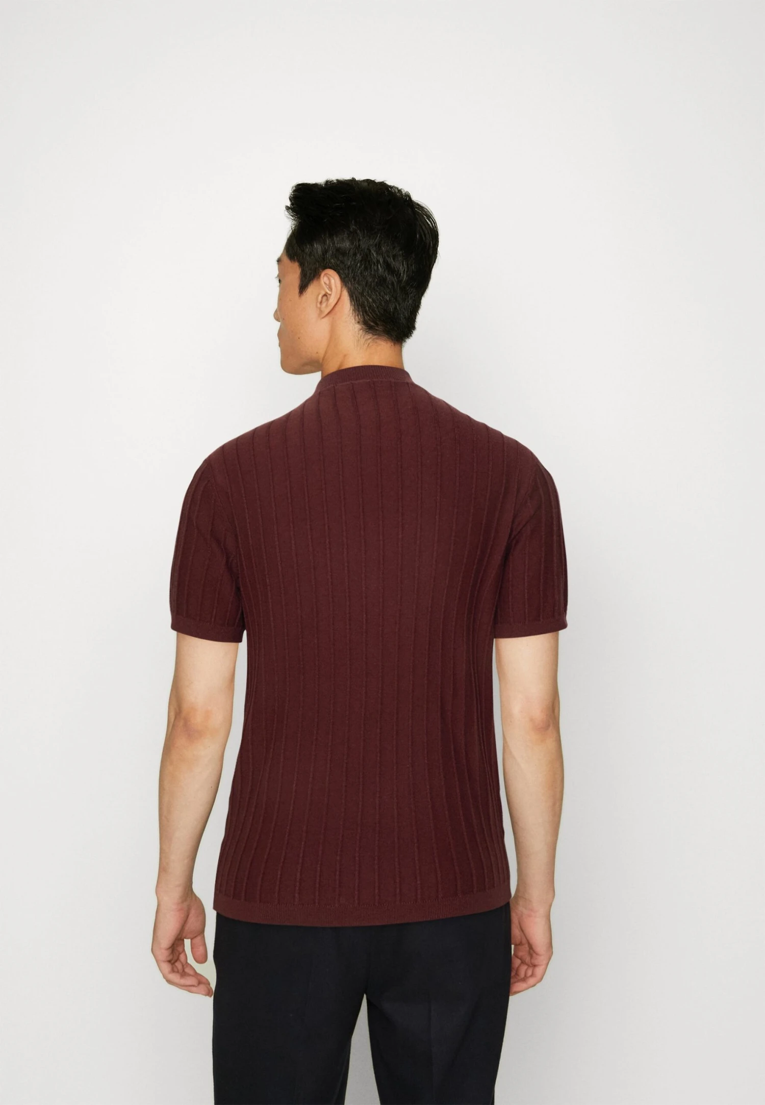 Pier One T-shirt Z Nadrukiem - Brown 3 Pier One T-shirt Z Nadrukiem - Brown - obrazek 3