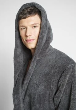 Pier One Szlafrok - Dark Gray 9 Pier One Szlafrok - Dark Gray -Pier One d8bc46bac8fa44929b190c5532f01c02