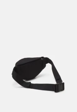 Pier One Saszetka Nerka - Black