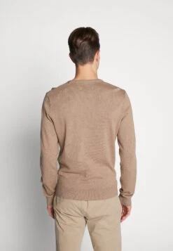 Pier One BASIC CREWNECK - Sweter - Mottled Beige 9 Pier One BASIC CREWNECK - Sweter - Mottled Beige -Pier One e45875b79af34307b546bc88a1571a7e
