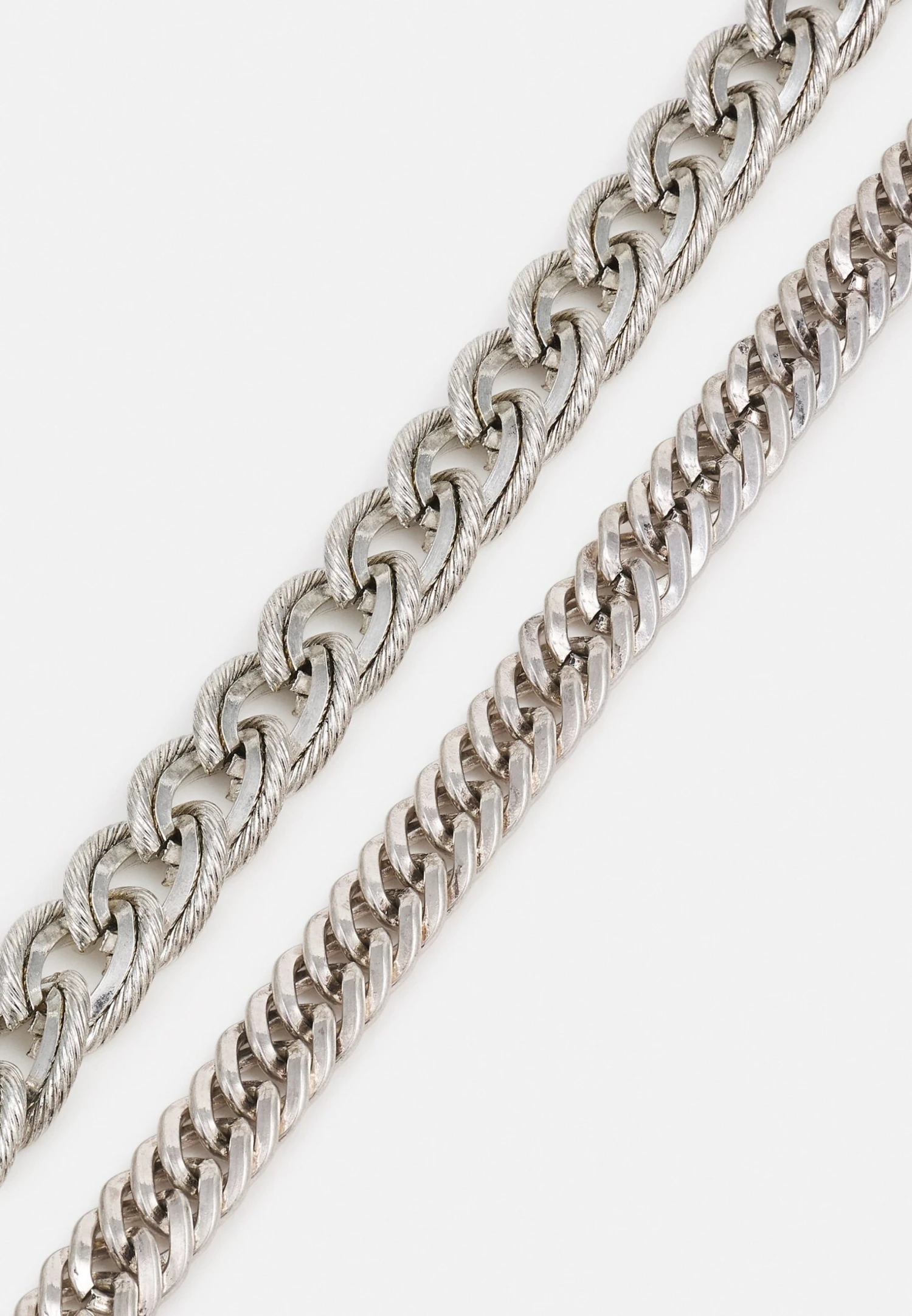 Pier One 2 PACK - Naszyjnik - Silver-coloured 2 Pier One 2 PACK - Naszyjnik - Silver-coloured - obrazek 2