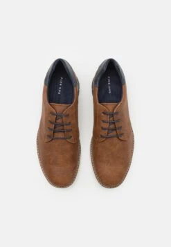 Pier One Sznurowane Obuwie Sportowe - Brown 9 Pier One Sznurowane Obuwie Sportowe - Brown -Pier One ea3db988aa374fe9a3acc0ae206691ff