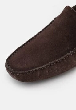 Pier One Półbuty Wsuwane - Brown -Pier One ea98c89f98bf4e1ba3a812c6099edf91