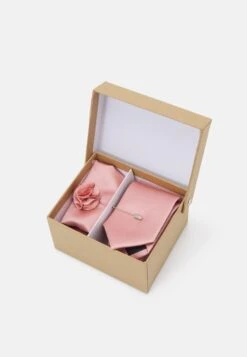 Pier One SET - Inne Akcesoria - Pink 6 Pier One SET - Inne Akcesoria - Pink -Pier One ecc40dfacdcc4f4e875d92878e9ced65