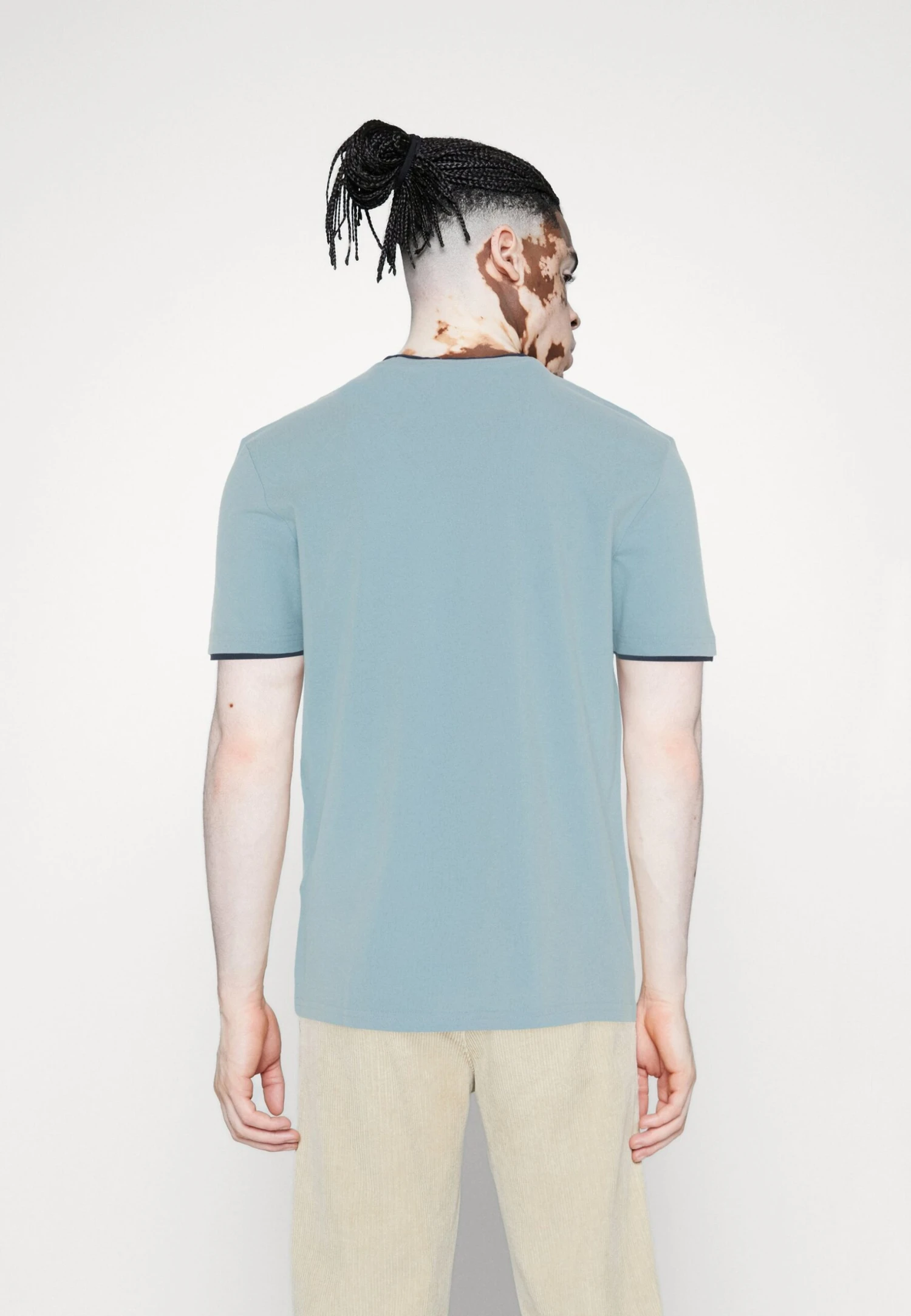 Pier One T-shirt Basic - Light Blue 3 Pier One T-shirt Basic - Light Blue - obrazek 3